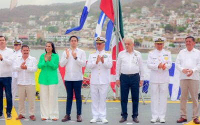 Ceremonia Conmemorativa del Día de la Marina Nacional