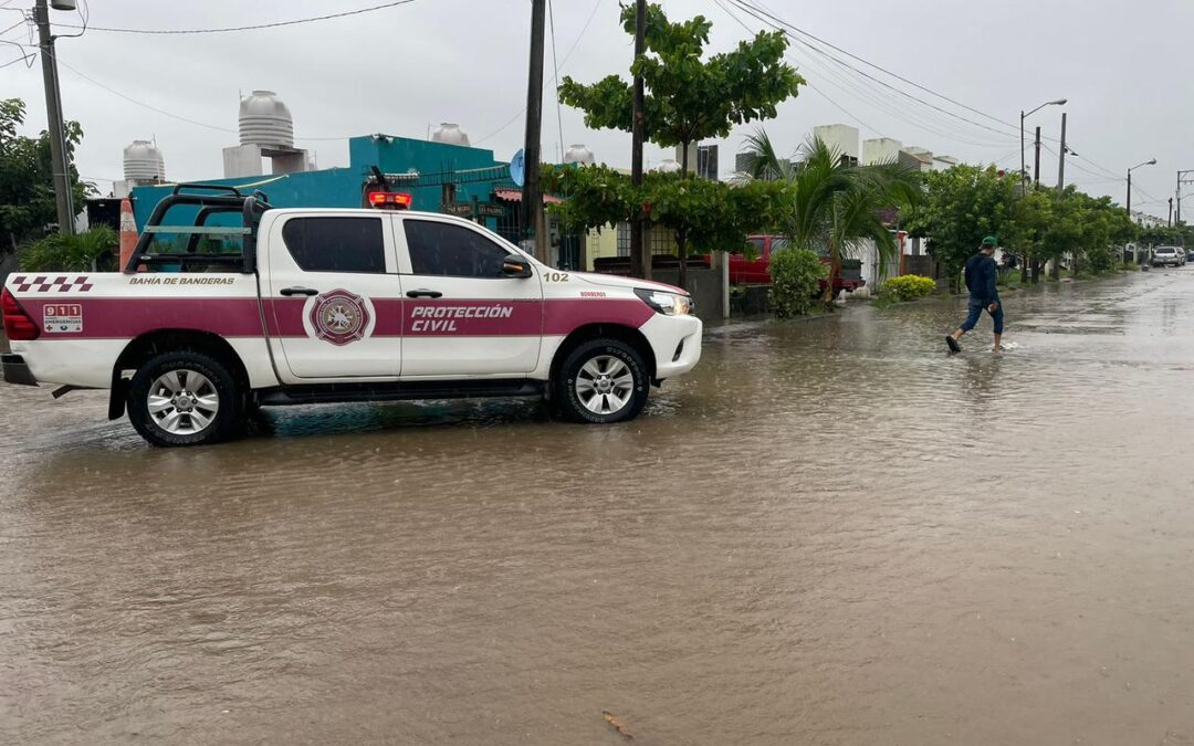 Exhorta Protección Civil a mantenerse tomar precauciones y no tirar basura en las calles en esta temporada de ciclones tropicales